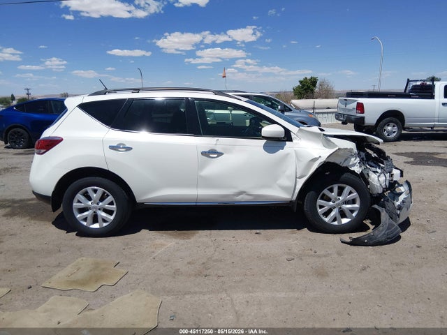Nissan Murano Sv