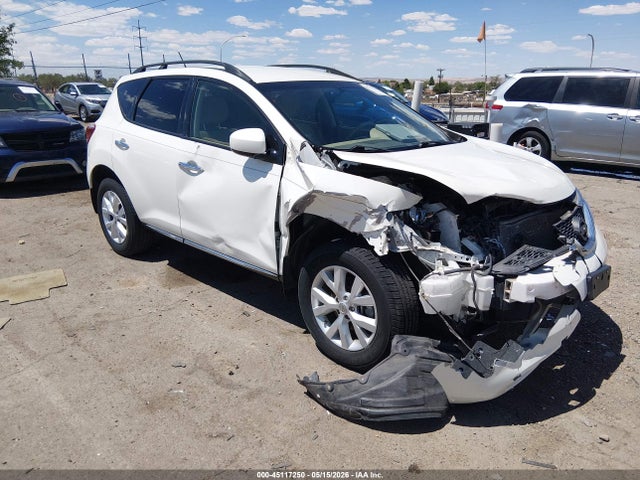 Salvage Nissan Murano Image