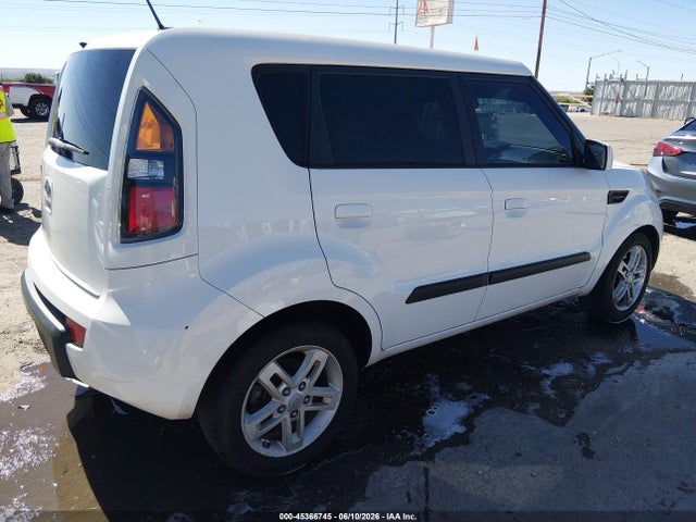 Kia Soul +