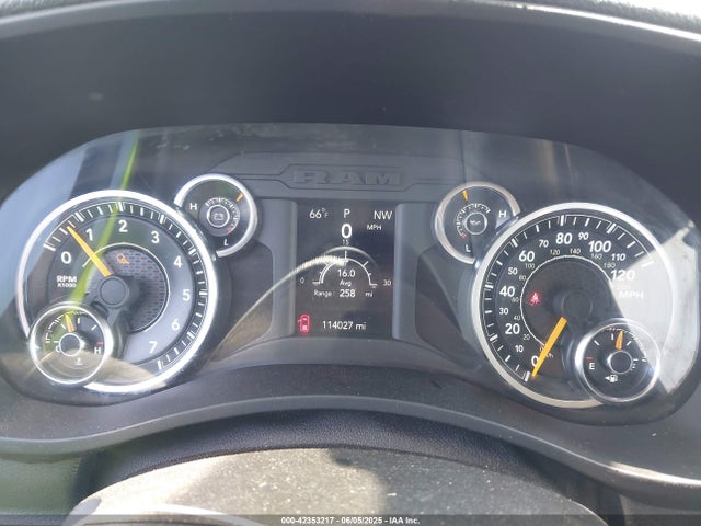 Ram 2500 Big Horn  4x4 6'4 Box
