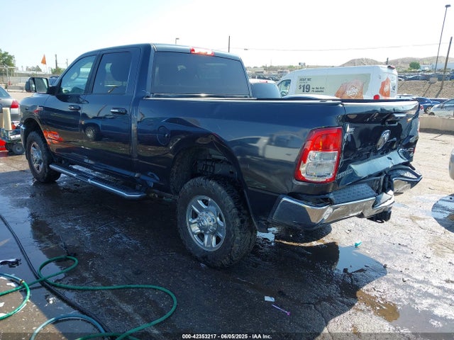 Ram 2500 Big Horn  4x4 6'4 Box