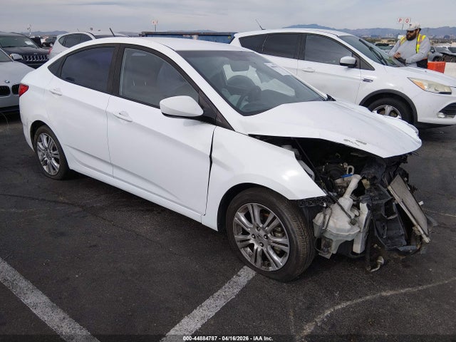 Salvage Hyundai ACCENT Image