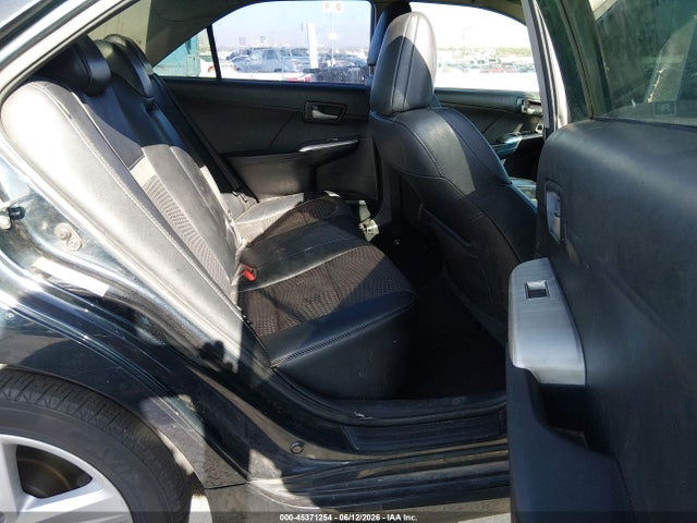 Toyota Camry Se
