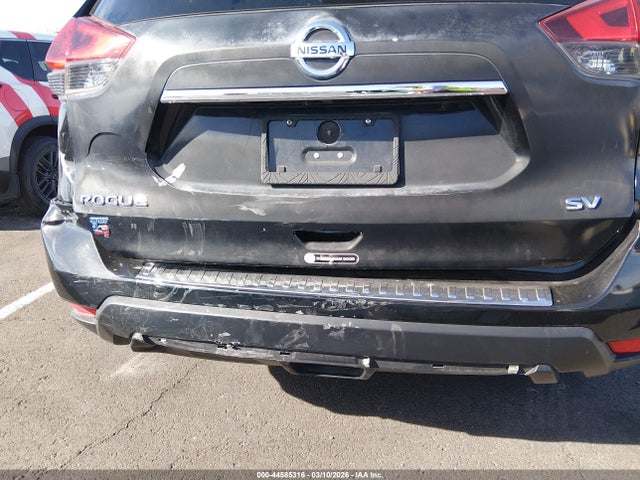 Nissan Rogue Sv