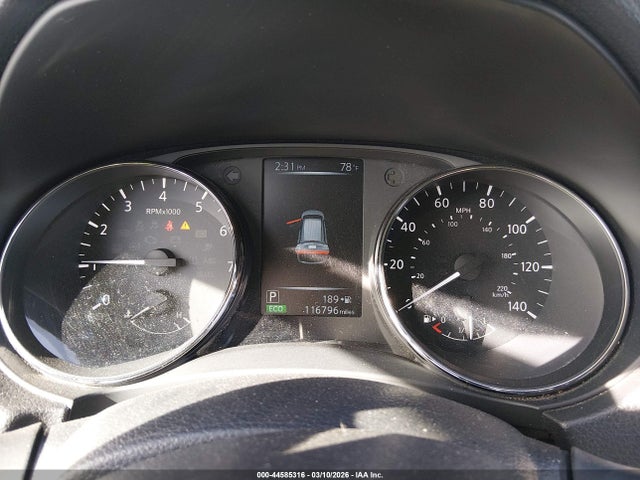 Nissan Rogue Sv