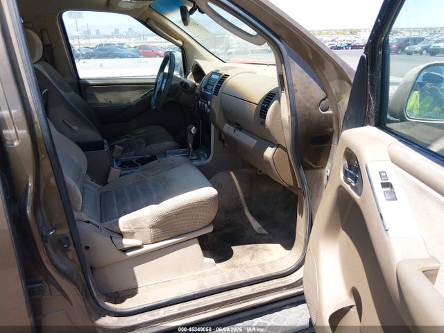 Nissan Pathfinder Se