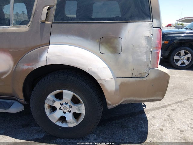 Nissan Pathfinder Se
