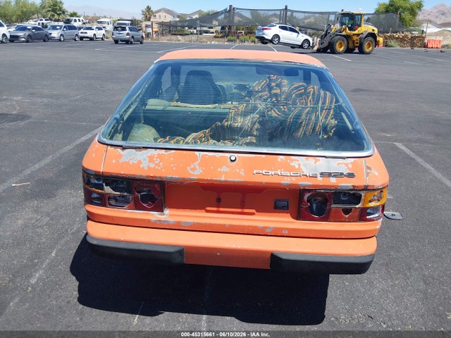 Porsche 924
