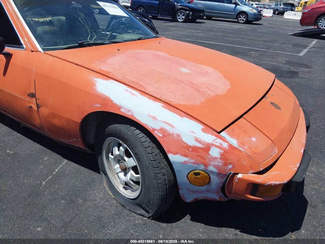 Porsche 924