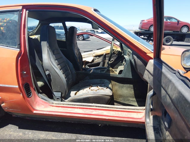 Porsche 924