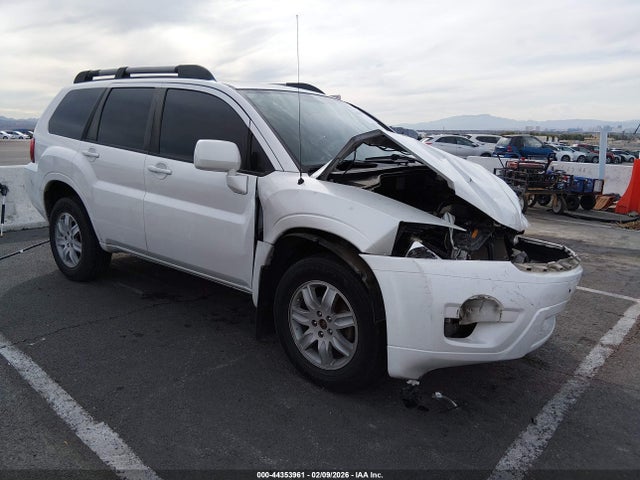 Salvage Mitsubishi Endeavor Image