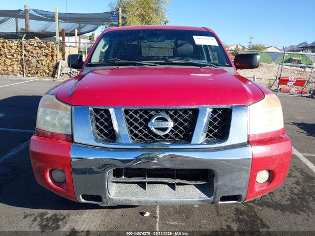 Nissan Titan Se