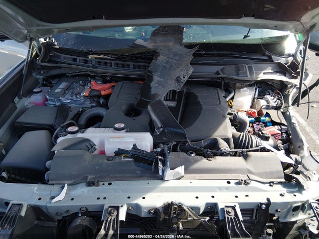 Toyota Sequoia Sr5