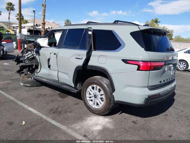 Toyota Sequoia Sr5