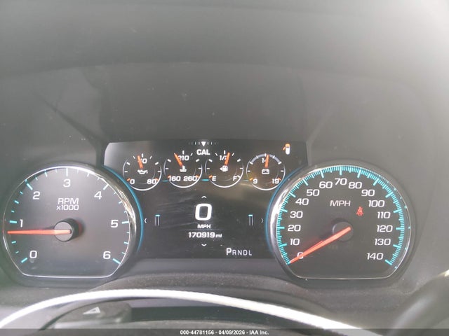 Chevrolet Suburban Lt
