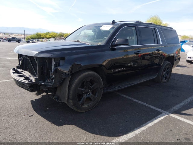 Chevrolet Suburban Lt