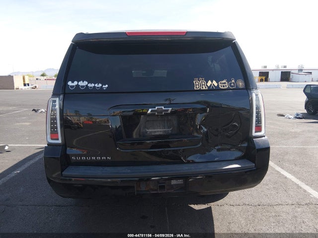 Chevrolet Suburban Lt