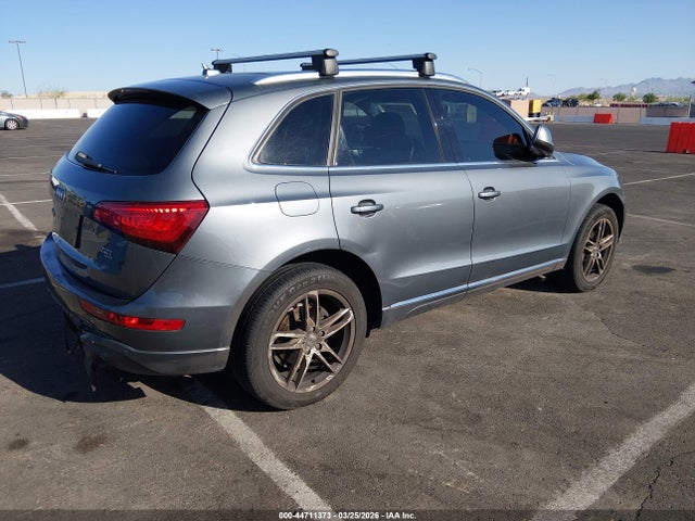 Audi Q5 2.0t Premium