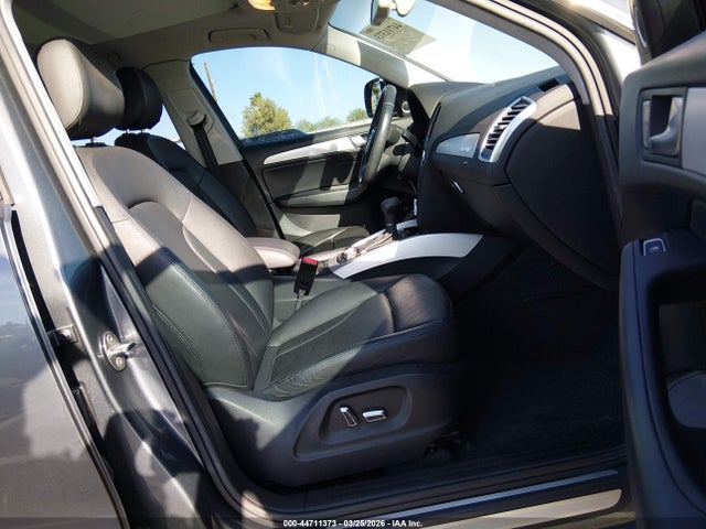 Audi Q5 2.0t Premium