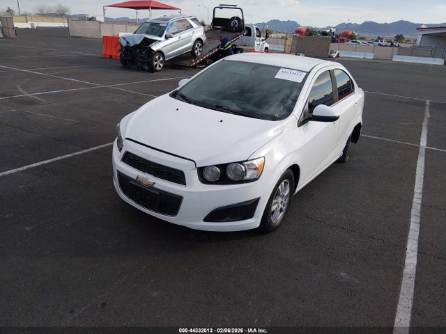 Chevrolet Sonic Lt Auto