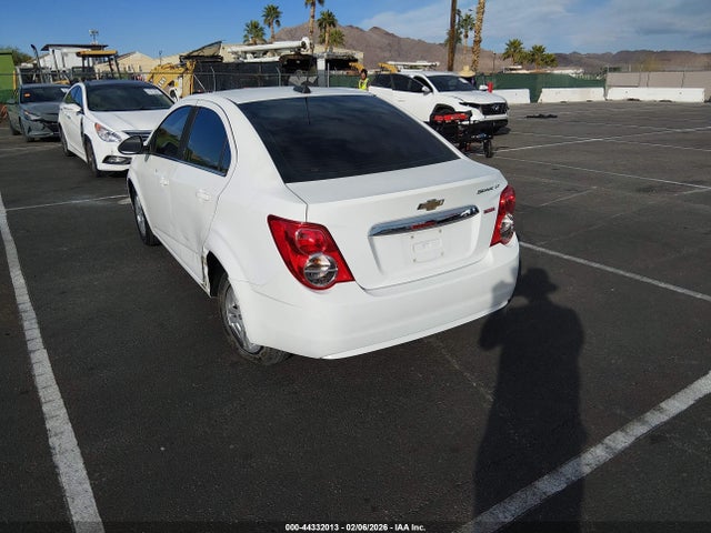 Chevrolet Sonic Lt Auto