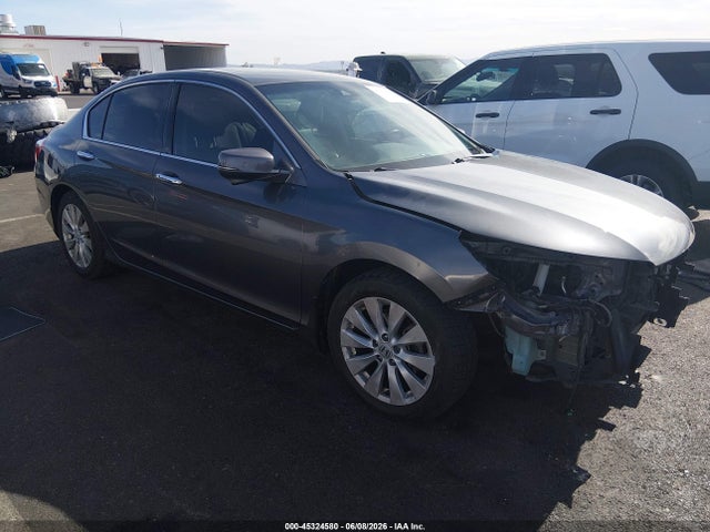 Salvage Honda Accord Image