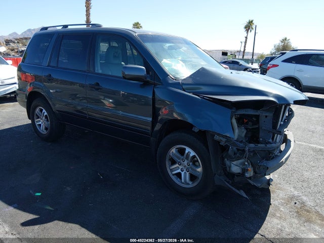 Salvage Honda Pilot Image