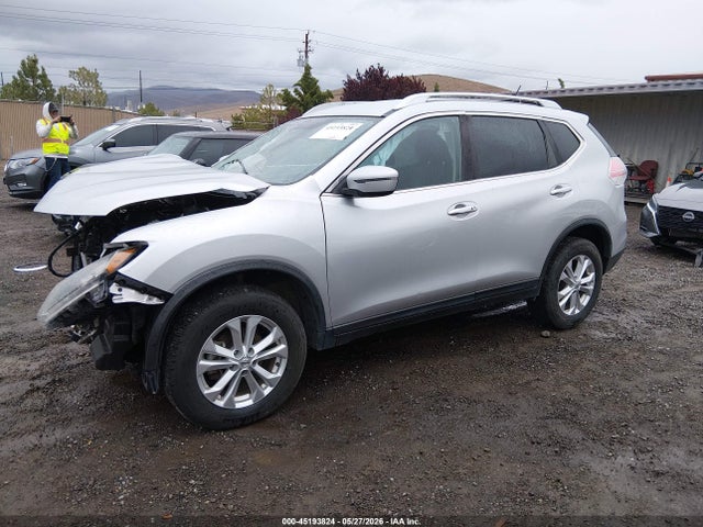 Nissan Rogue Sv