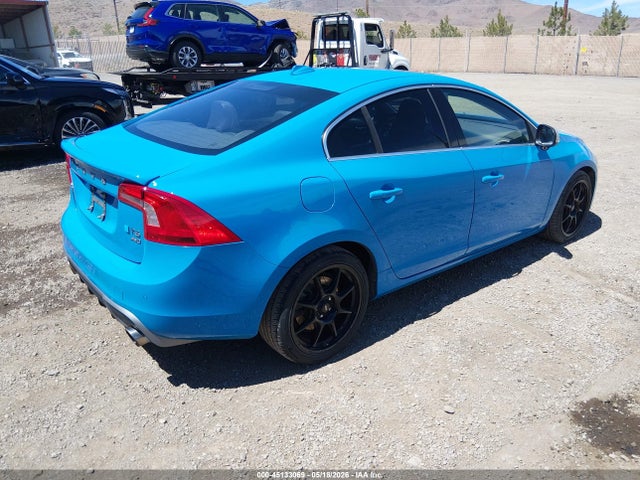 Volvo S60 T6