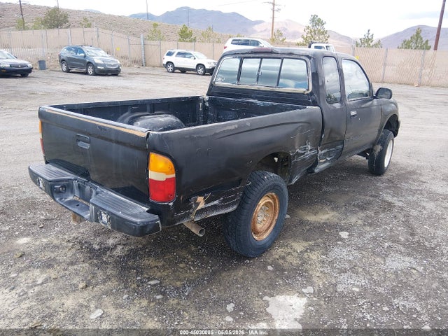 Toyota Tacoma Xtracab
