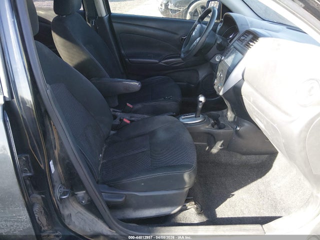 Nissan Versa 1.6 Sv