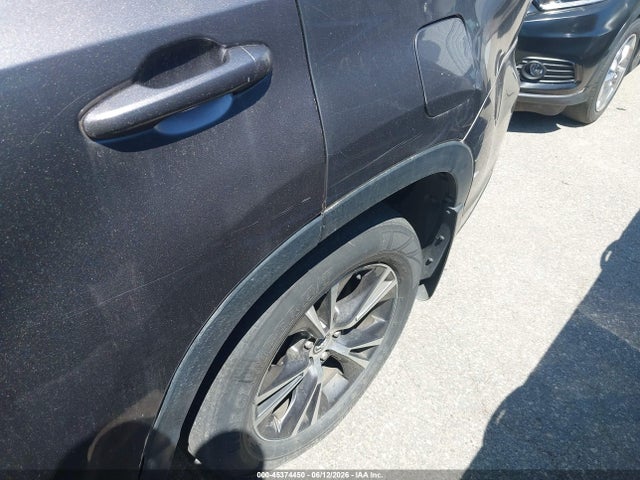 Toyota Highlander Le Plus