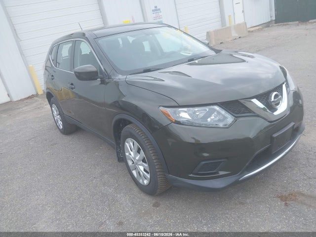 Salvage Nissan Rogue Image