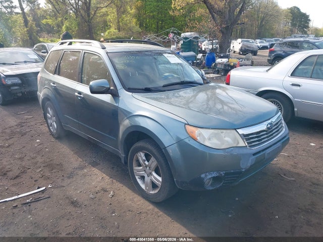 Salvage Subaru Forester Image