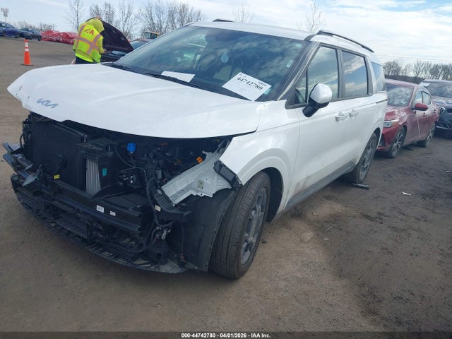 Kia Carnival Ex