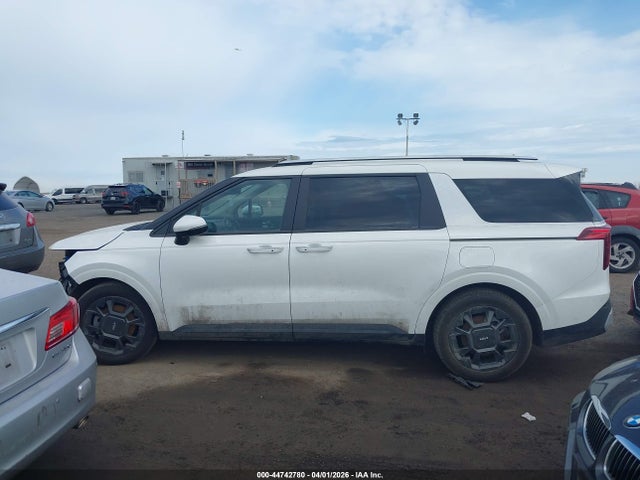 Kia Carnival Ex