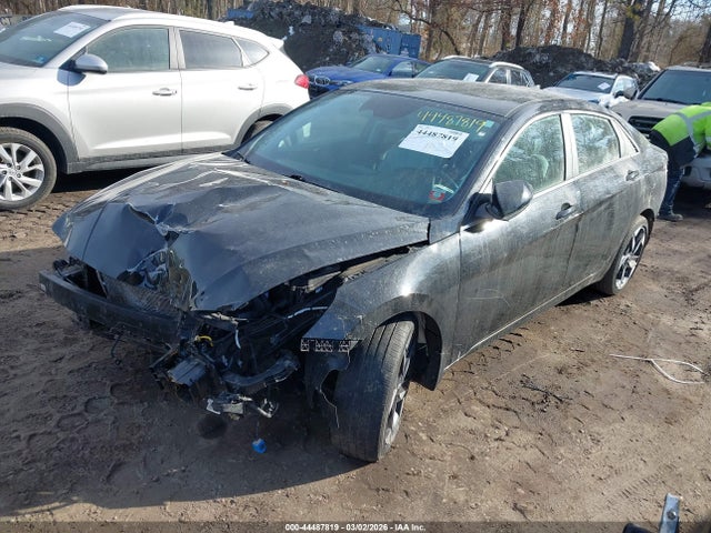 Hyundai ELANTRA Limited