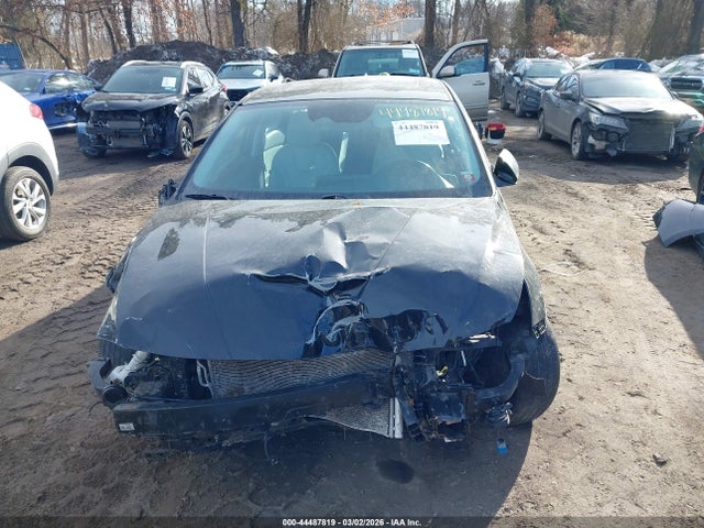 Hyundai ELANTRA Limited