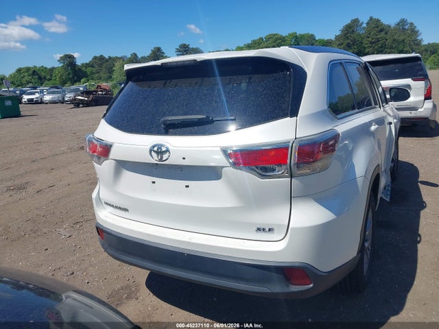 Toyota Highlander Xle V6