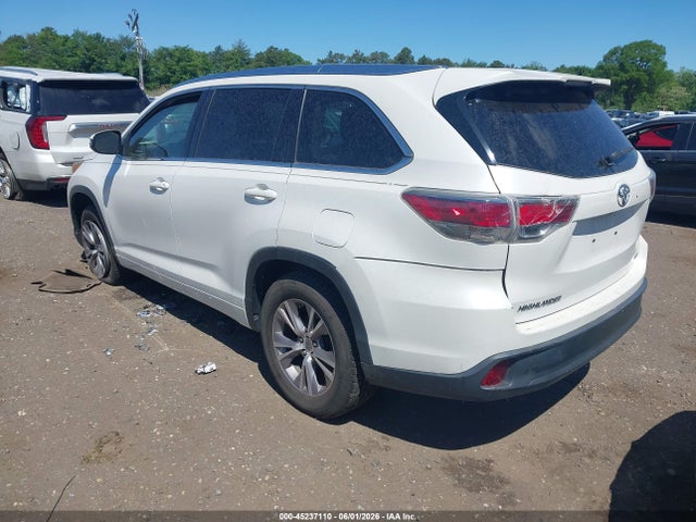 Toyota Highlander Xle V6