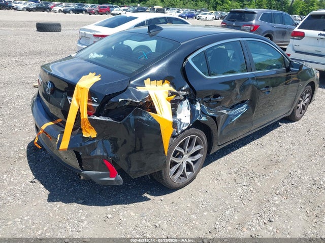Acura ILX