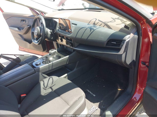 Nissan Rogue S Intelligent Awd