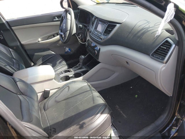 Hyundai TUCSON Se