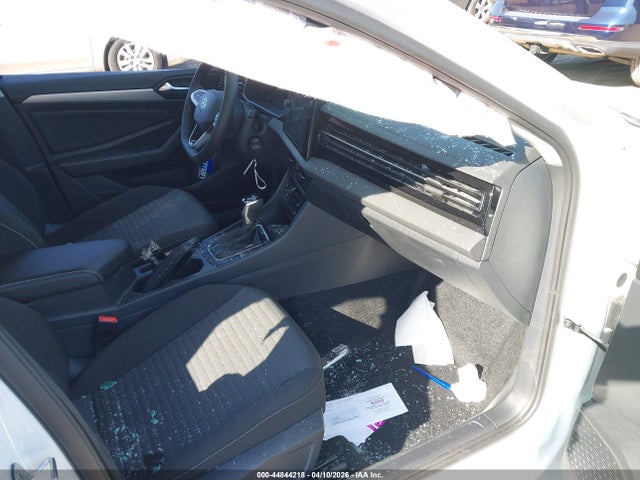 Volkswagen Jetta 1.5t S