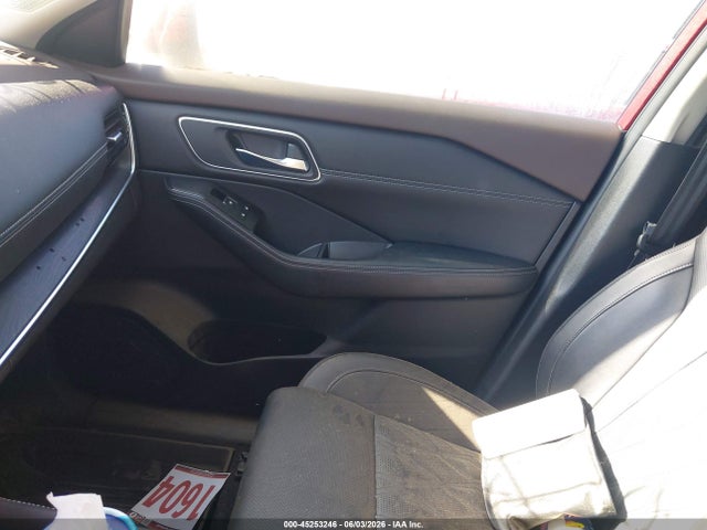 Nissan Rogue Platinum Intelligent Awd