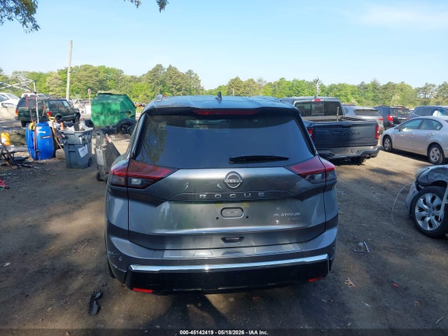 Nissan Rogue Platinum
