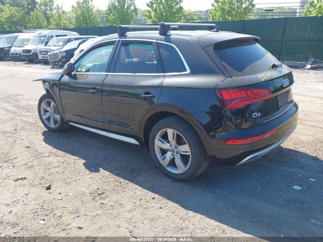 Audi Q5 45 Premium