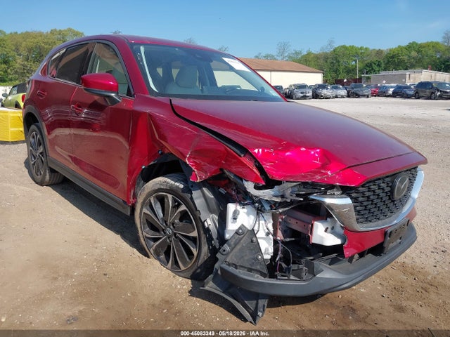Salvage Mazda Cx Image