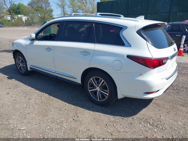 INFINITI Qx Luxe