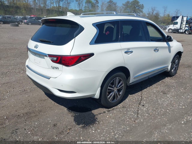 INFINITI Qx Luxe